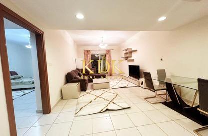 شقة - غرفة نوم - 2 حمامات للايجار في جاردينيا 1 - حدائق الإمارات 1 - الضاحية 13 - قرية جميرا الدائرية - دبي