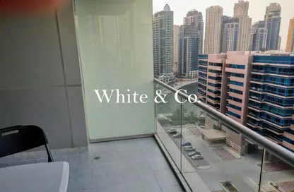 شقة - غرفة نوم - 2 حمامات للايجار في A - برج الأمواج - برج الأمواج - دبي مارينا - دبي