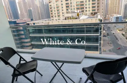 شقة - غرفة نوم - 2 حمامات للايجار في A - برج الأمواج - برج الأمواج - دبي مارينا - دبي