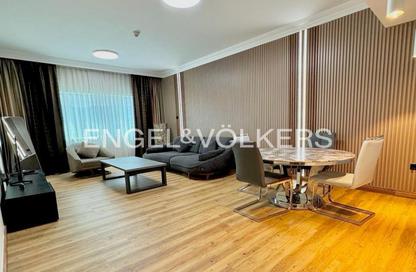 Apartment - 1 Bedroom - 2 Bathrooms for rent in MAG 218 - Dubai Marina - Dubai