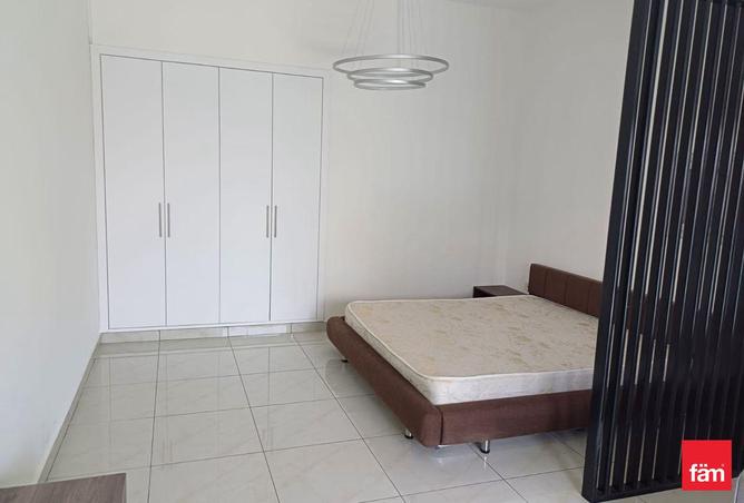 71503418 - Property Image 2