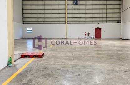 Warehouse - Studio for rent in Jebel Ali Freezone - Jebel Ali - Dubai