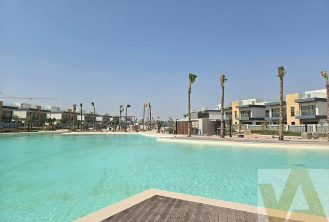 5-bed townhouse