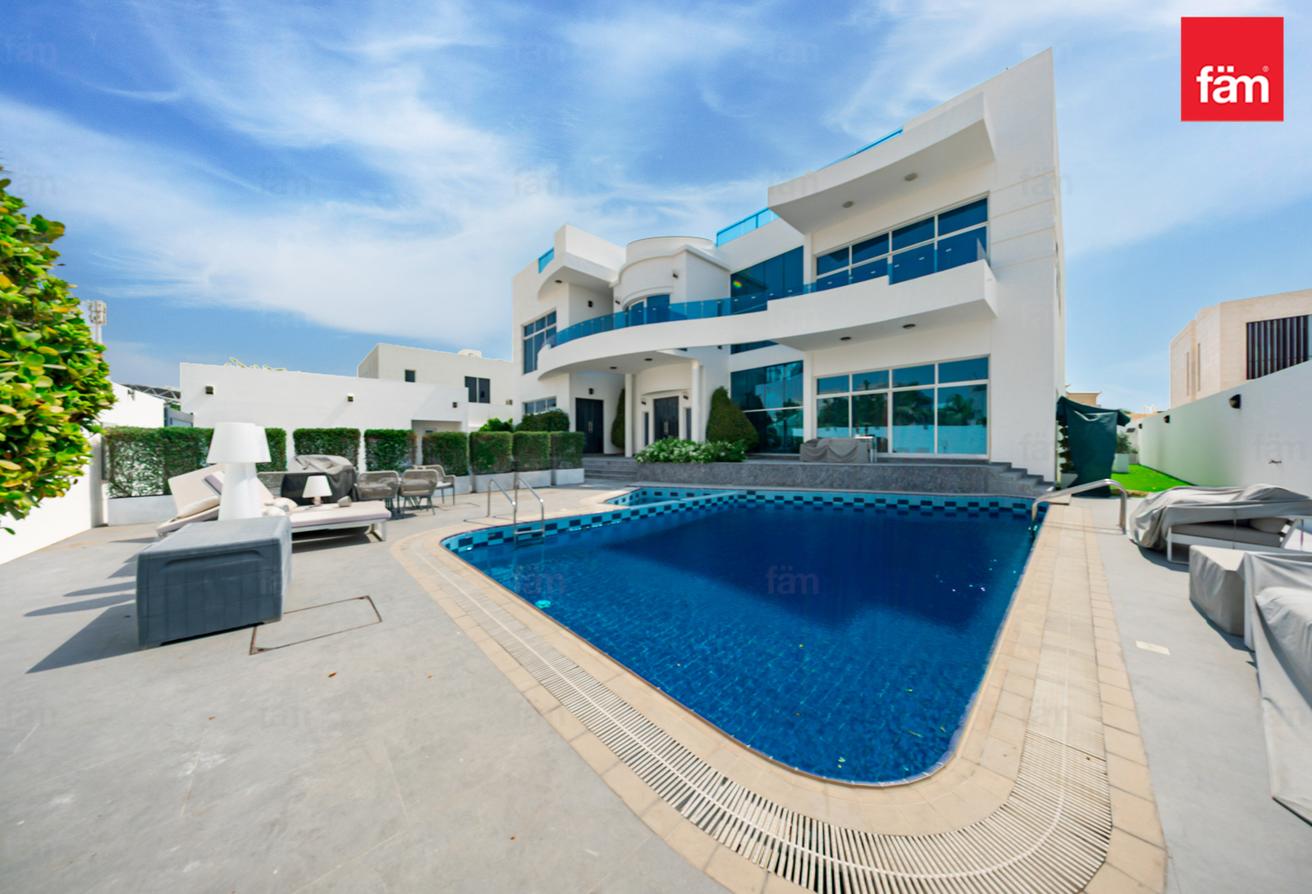 Suburban villa for family, easy access to the city photo 14