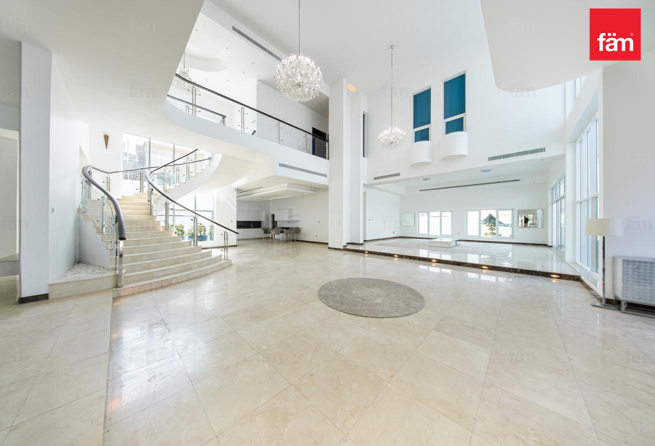 Suburban villa for family, easy access to the city photo 4