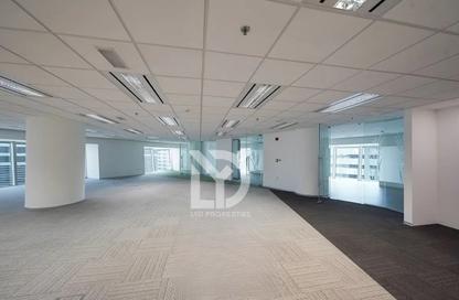 Office Space - Studio for rent in Sheikh Zayed Road - Dubai