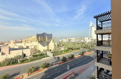 Apartment - 1 Bedroom - 2 Bathrooms for rent in Rahaal 1 - Madinat Jumeirah Living - Umm Suqeim - Dubai