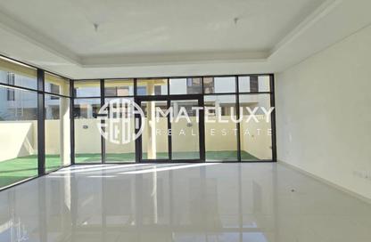 Villa - 3 Bedrooms - 4 Bathrooms for rent in Richmond - DAMAC Hills - Dubai