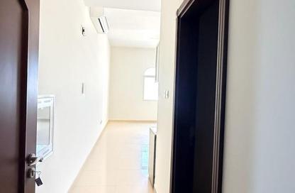 Apartment - Studio - 1 Bathroom for rent in Cornich Ras Al Khaima - Ras Al Khaimah