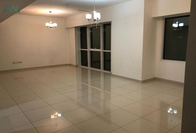 83666427 - Property Main Image