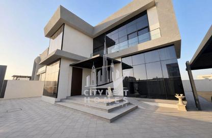 Villa - 4 Bedrooms - 6 Bathrooms for rent in Al Aweer 1 - Al Aweer - Dubai