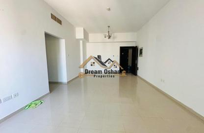 Apartment - 2 Bedrooms - 3 Bathrooms for rent in Al Khair Building - Dubai Silicon Oasis - Dubai