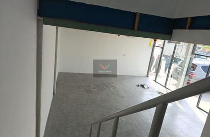 Shop - Studio for rent in Ras Al Khor Industrial 1 - Ras Al Khor - Dubai