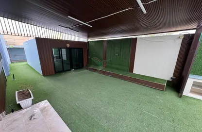 فيلا - 5 غرف نوم - 6 حمامات للايجار في المرايجب - الجيمي - العين