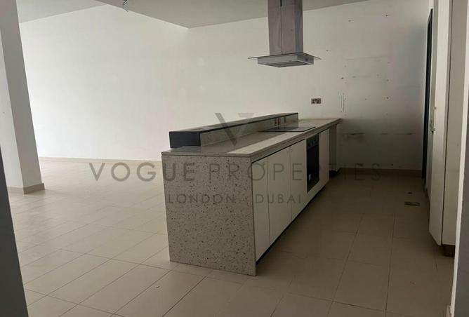 135636852 - Property Image 2
