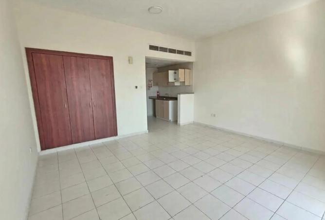 70701168 - Property Image 2