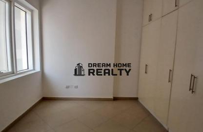 Apartment - 2 Bedrooms - 2 Bathrooms for rent in Al Majaz 2 - Al Majaz - Sharjah