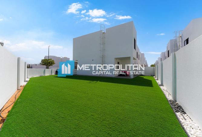 104123813 - Property Image 3
