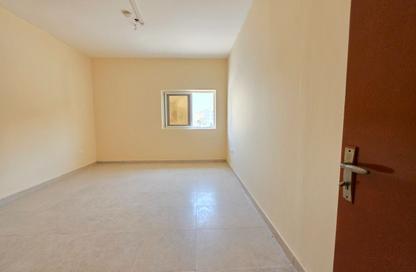 Apartment - 1 - 2 for rent in Muwaileh 29 Building - Muwaileh - Sharjah