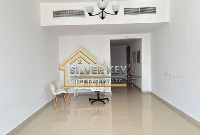 84903081 - Property Main Image