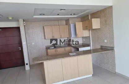 شقة - غرفة نوم - 1 حمام للايجار في مساكن مجتمع البلوط - مدينة دبي للإنتاج (اي ام بي زد) - دبي شقة - غرفة نوم - 1 حمام للايجار في مساكن مجتمع البلوط - مدينة دبي للإنتاج (اي ام بي زد) - دبي