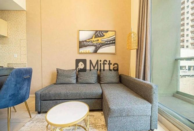 64033221 - Property Main Image