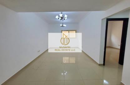 Apartment - 1 Bedroom - 2 Bathrooms for rent in Muwailih Building - Muwaileh - Sharjah