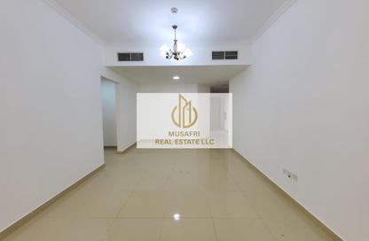 Apartment - 1 Bedroom - 2 Bathrooms for rent in Muwailih Building - Muwaileh - Sharjah