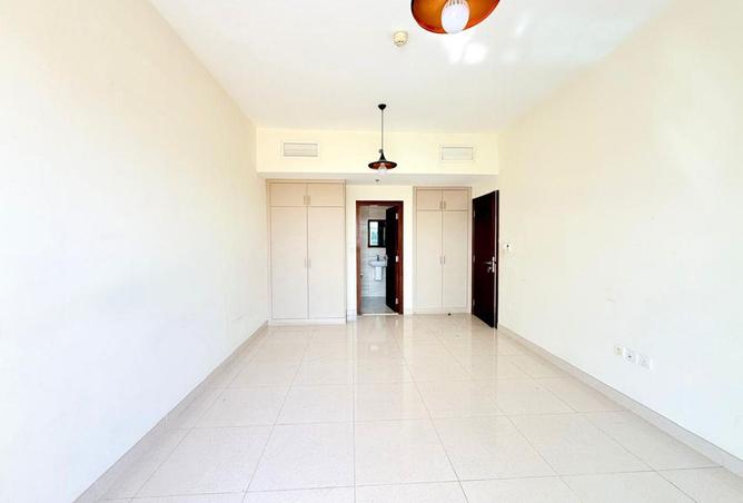 79865281 - Property Image 2