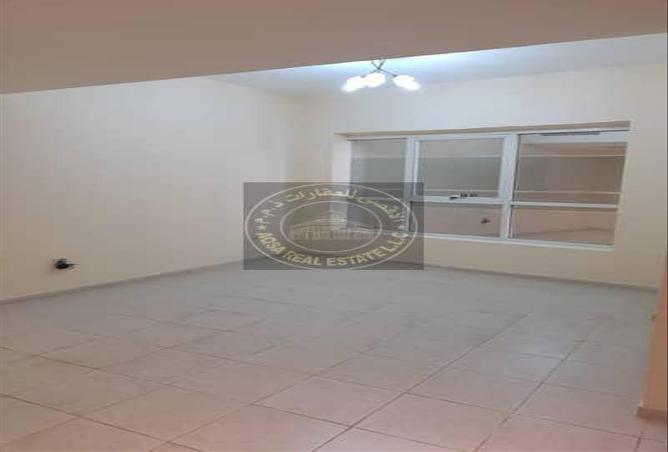 71136214 - Property Image 3