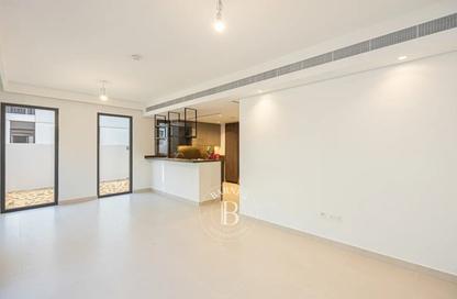 Villa - 4 - 5 for rent in Aura Gardens - Tilal Al Ghaf - Dubai