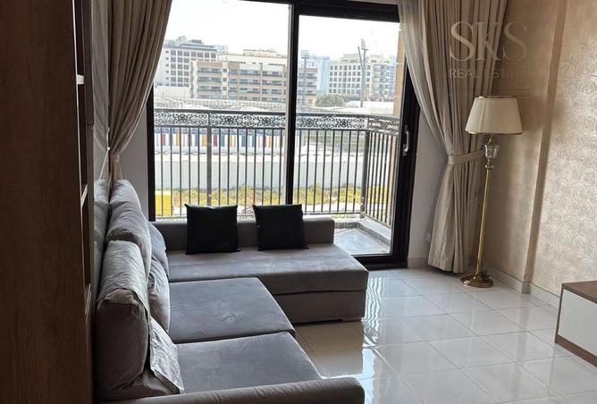 102823000 - Property Main Image