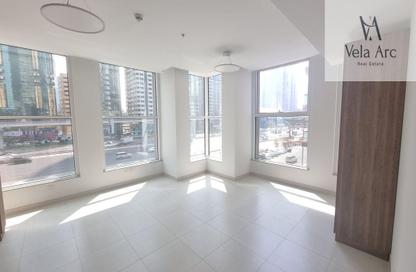Apartment - Studio - 1 for rent in DXB Tower - Sheikh Zayed Road - Dubai Apartment - Studio - 1 for rent in DXB Tower - Sheikh Zayed Road - Dubai