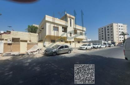 عمارة بالكامل - 8 غرف نوم - 8 حمامات للبيع في شارع الشيخ جابر الصباح - النعيمية - النعيمية - عجمان