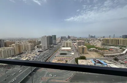 Apartment - 2 Bedrooms - 2 Bathrooms for rent in Gulfa Towers - Al Rashidiya 1 - Al Rashidiya - Ajman