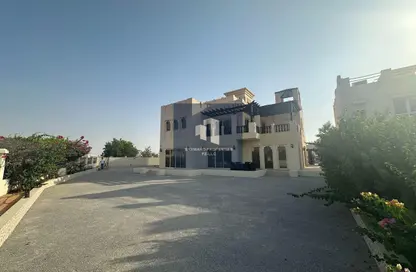 تاون هاوس - 5 غرف نوم - 6 حمامات للايجار في تاون هاوسز قرية الحمرا - قرية الحمرا - رأس الخيمة