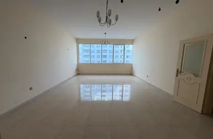 Apartment - 2 Bedrooms - 2 Bathrooms for rent in New Al Taawun Road - Al Taawun - Sharjah