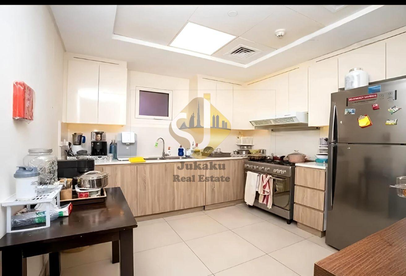 Spacious | Closed kitchen | Store Room photo 5