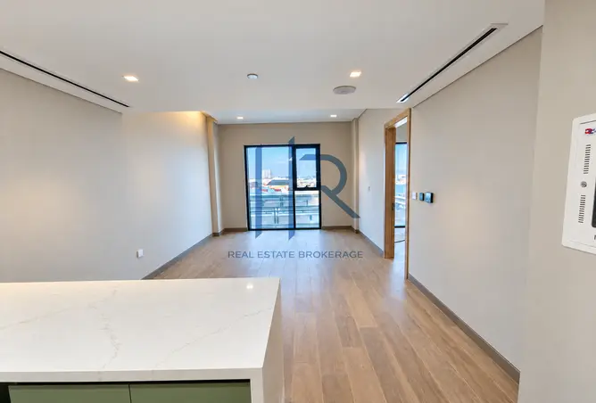 163702034 - Property Image 3