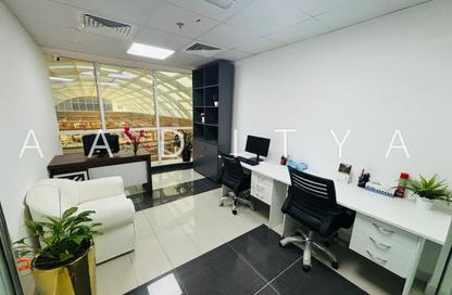 Office Space - Studio - 1 Bathroom for rent in Al Fajer Complex - Oud Metha - Bur Dubai - Dubai