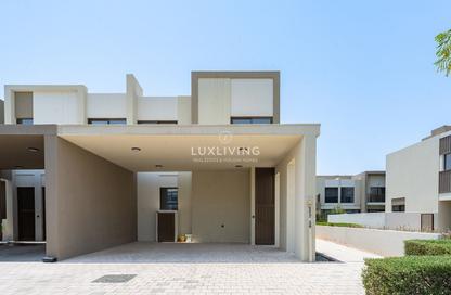 Villa - 4 Bedrooms - 4 Bathrooms for sale in La Violeta 2 - La Violeta - Villanova - Dubai