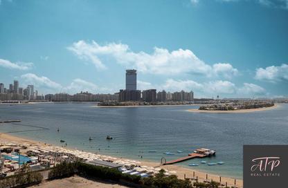 Apartment - 1 - 2 for sale in Azizi Mina - The Crescent - Palm Jumeirah - Dubai