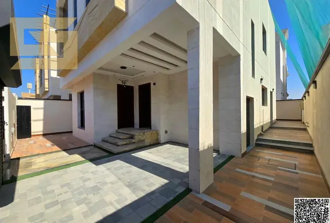 119481969 - Property Image 2