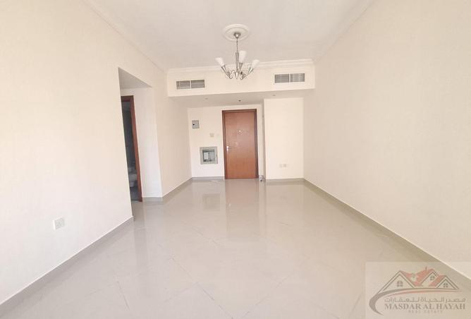 54396161 - صورة العقار 2