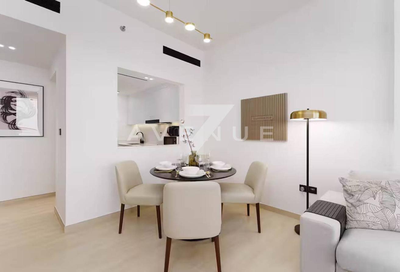 Furnished | Ready to move | Prime Location photo 9