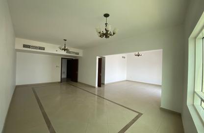 Apartment - 3 - 4 for rent in Al Mamzar - Al Mamzar - Sharjah - Sharjah