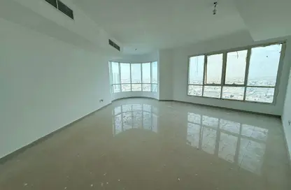 Apartment - 3 Bedrooms - 4 Bathrooms for rent in Al Majaz 2 - Al Majaz - Sharjah