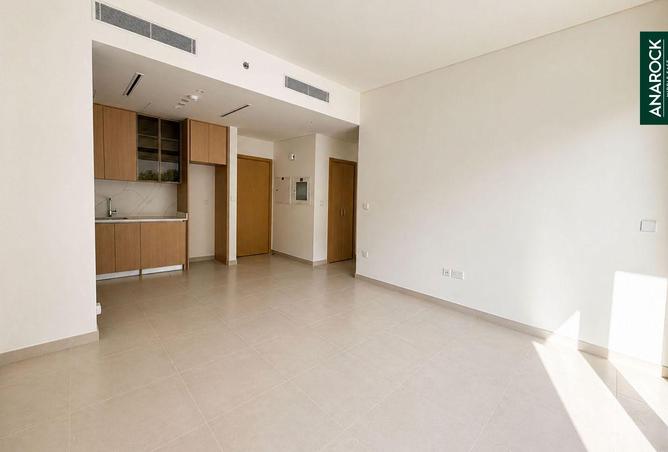 82793308 - Property Image 3