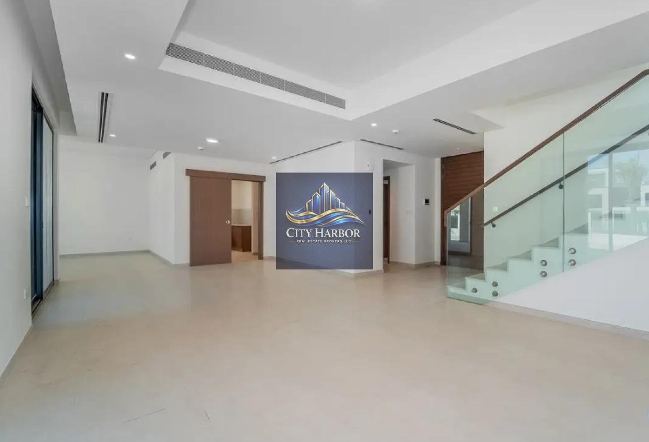 STAY LIKE A KING IN CAYA ARABIAN RANCHES 3 photo 2
