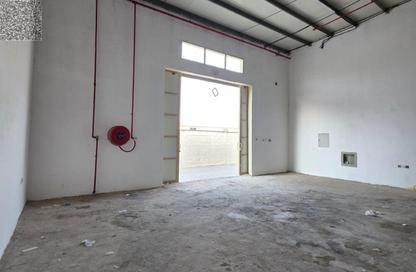 Warehouse - Studio - 1 for rent in Al Jurf Industrial 2 - Al Jurf Industrial - Ajman
